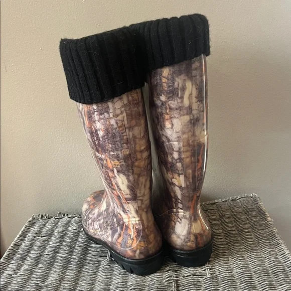 Kamik Women's Lined Camo Rain Boots Size 9 - Picture 2 of 5